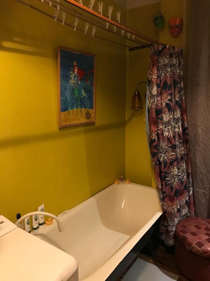 Cozy Condo For Up To 3 Travellers, With Kitchen And Bath Riga Ngoại thất bức ảnh